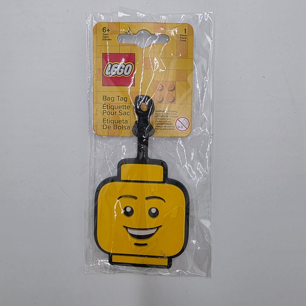 LEGO Minifigure Head Bag Tag Yellow Smiley Face Silicone Luggage Charm 51167 NEW